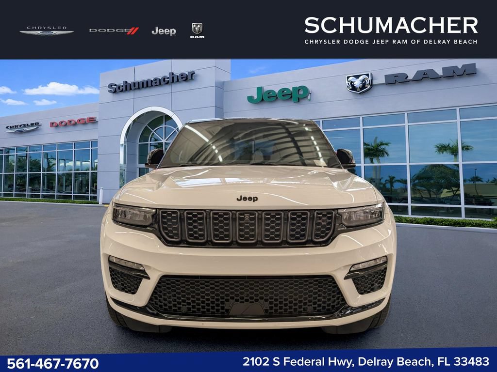 New 2025 Jeep Grand Cherokee Summit AWD/4WD image 2