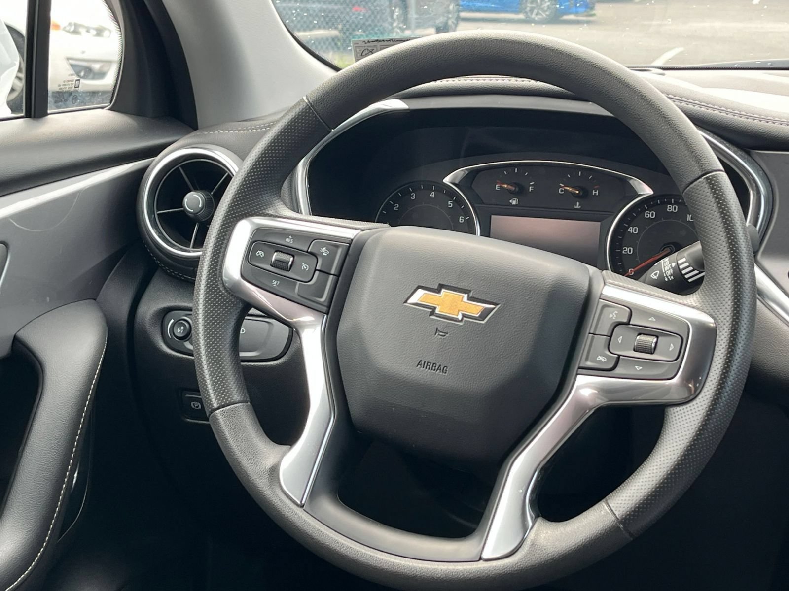 Used 2026 Chevrolet Blazer LT AWD/4WD image 28