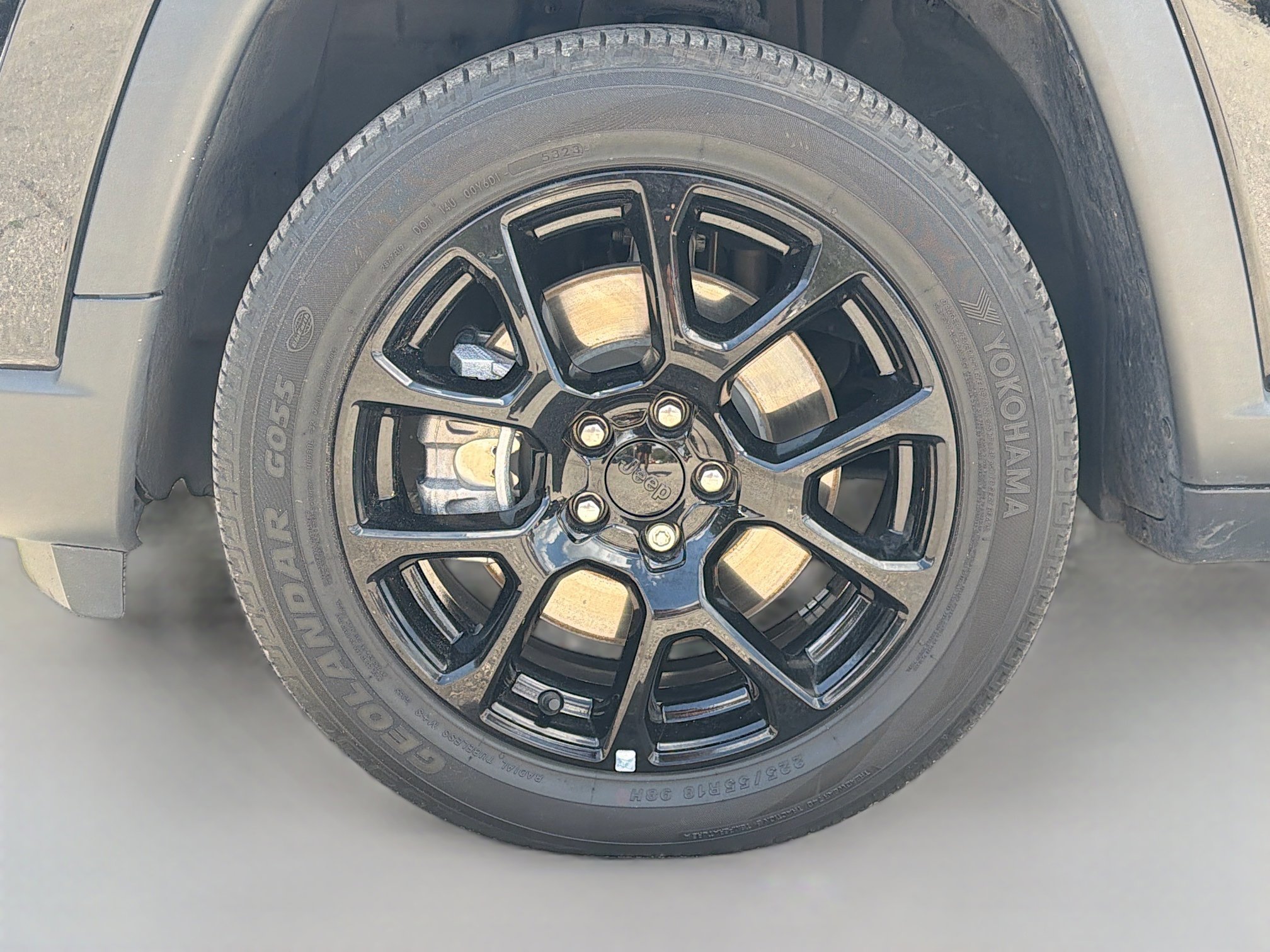 Used 2024 Jeep Compass Latitude w/ Altitude Special Edition image 36