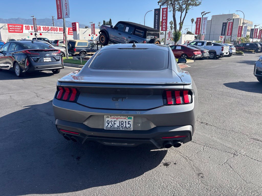Used 2025 Ford Mustang GT Premium RWD image 5