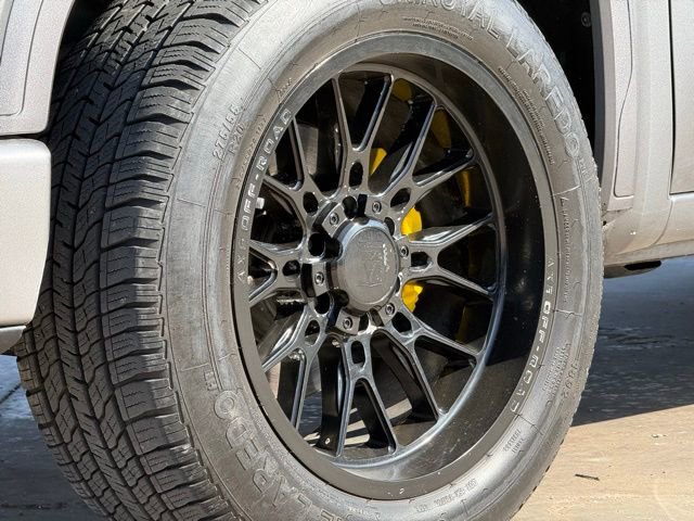 Used 2020 GMC Sierra 1500 AT4 w/ AT4 Premium Package AWD/4WD image 13