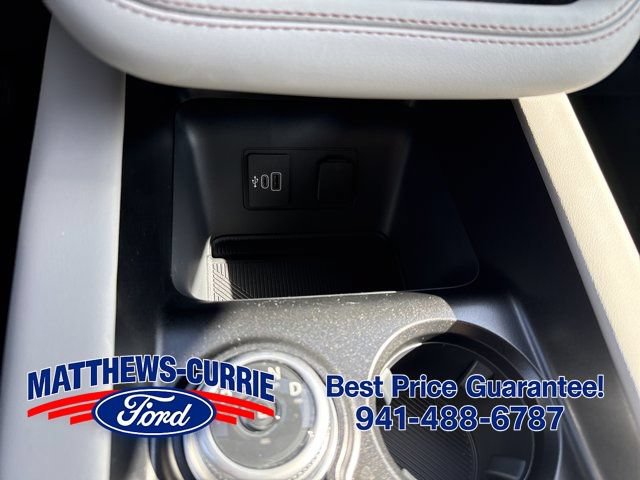 New 2026 Ford Explorer Active w/ Active Comfort Package RWD image 22