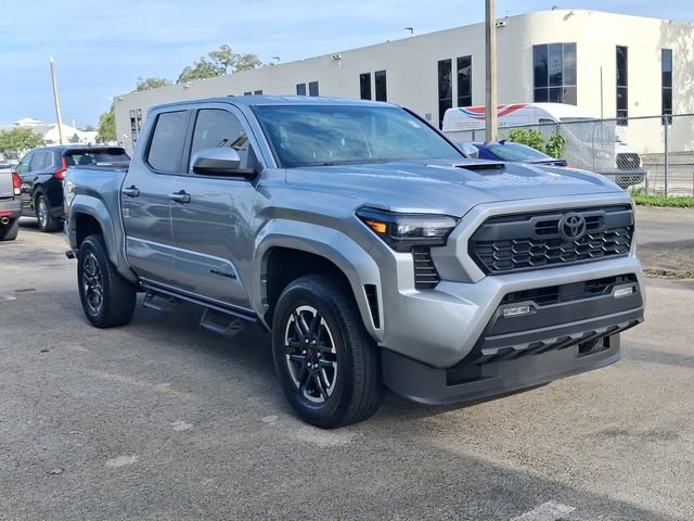 Used 2025 Toyota Tacoma TRD Sport AWD/4WD video 1