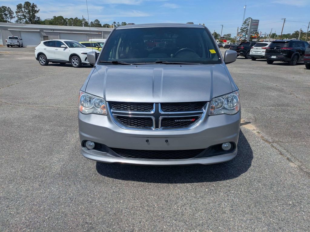 Used 2019 Dodge Grand Caravan SXT image 9