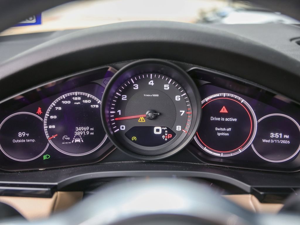 Certified 2023 Porsche Cayenne Platinum Edition AWD/4WD image 16