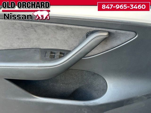 Used 2023 Tesla Model Y Long Range image 9