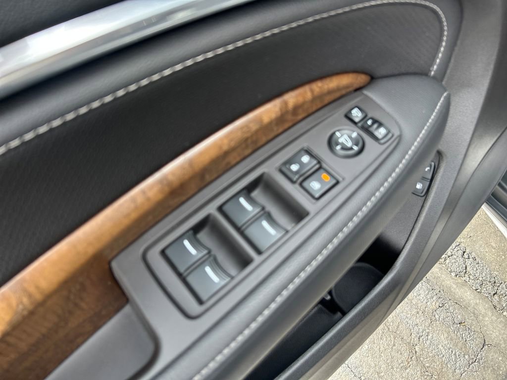 Used 2020 Acura MDX SH-AWD w/ Technology Package image 18