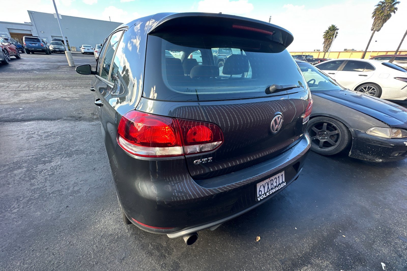 Used 2013 Volkswagen Golf 4-Door image 4