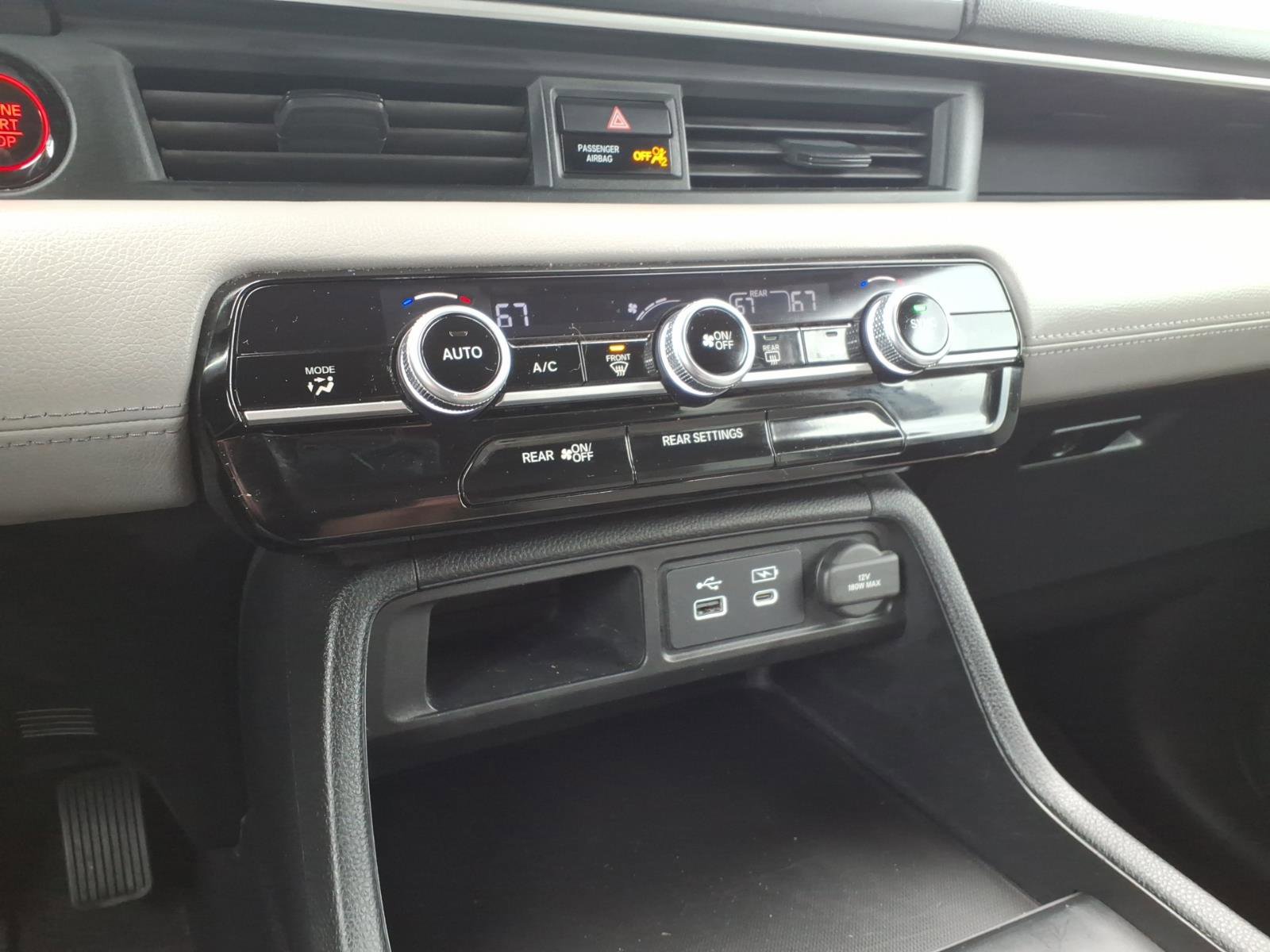 Certified 2023 Honda Pilot LX image 17