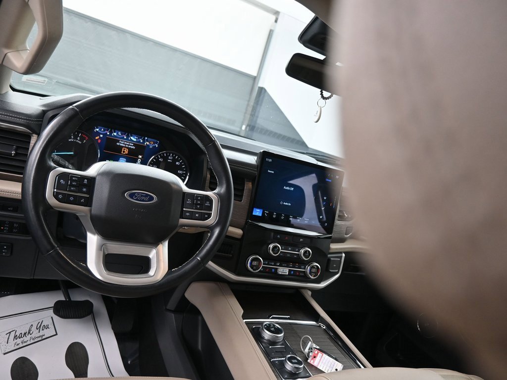 Used 2023 Ford Expedition Limited image 15