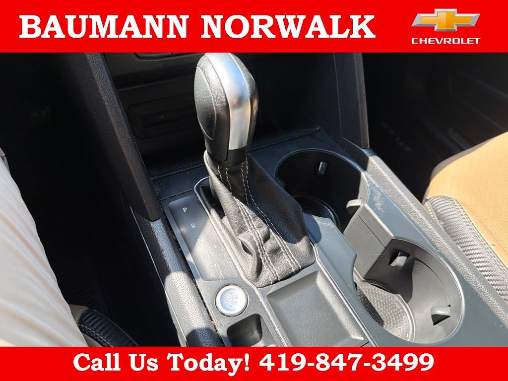 Used 2021 Volkswagen Atlas Cross Sport SE FWD image 35