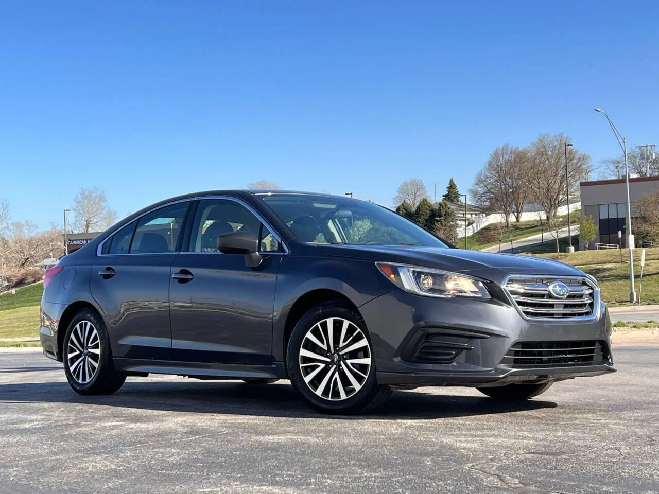 Used 2018 Subaru Legacy 2.5i image 2