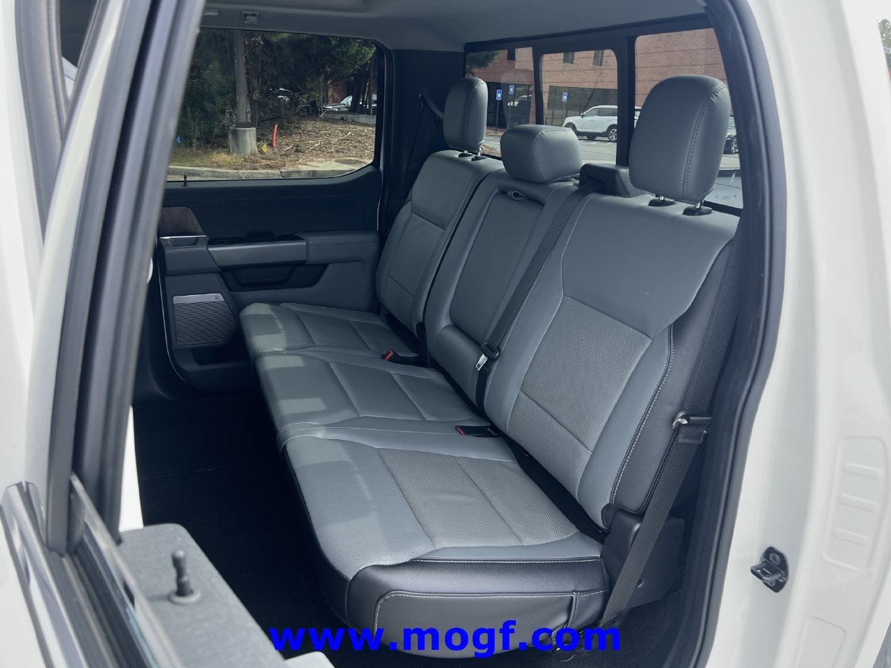Certified 2022 Ford F150 Lariat AWD/4WD image 22