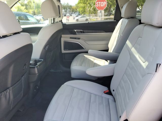 Used 2023 Kia Telluride SX Prestige image 8