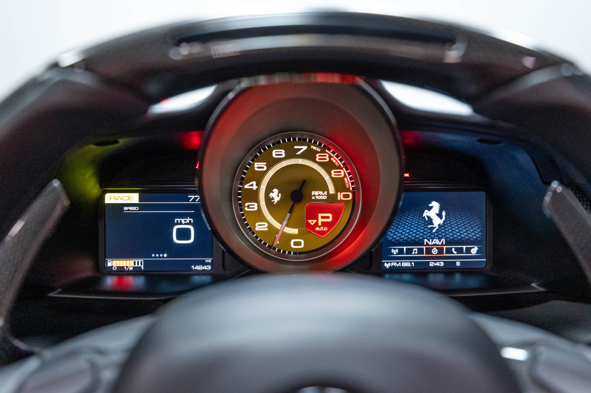 Used 2018 Ferrari 488 Spider RWD image 17