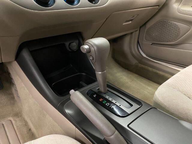 Used 2003 Toyota Camry LE image 20