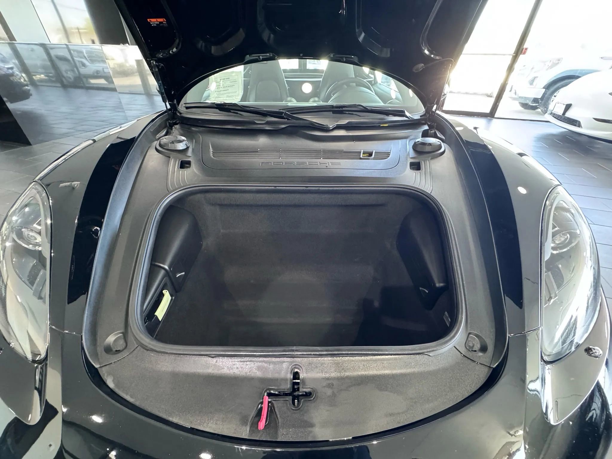 Used 2019 Porsche 718 Cayman image 28