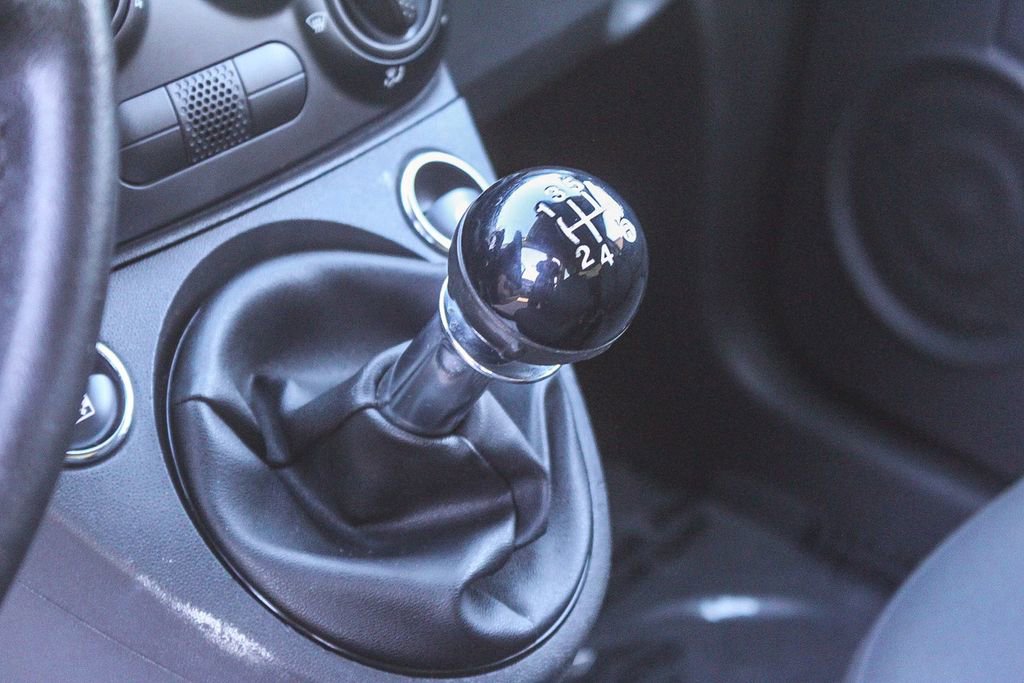 Used 2015 FIAT 500 Pop image 19