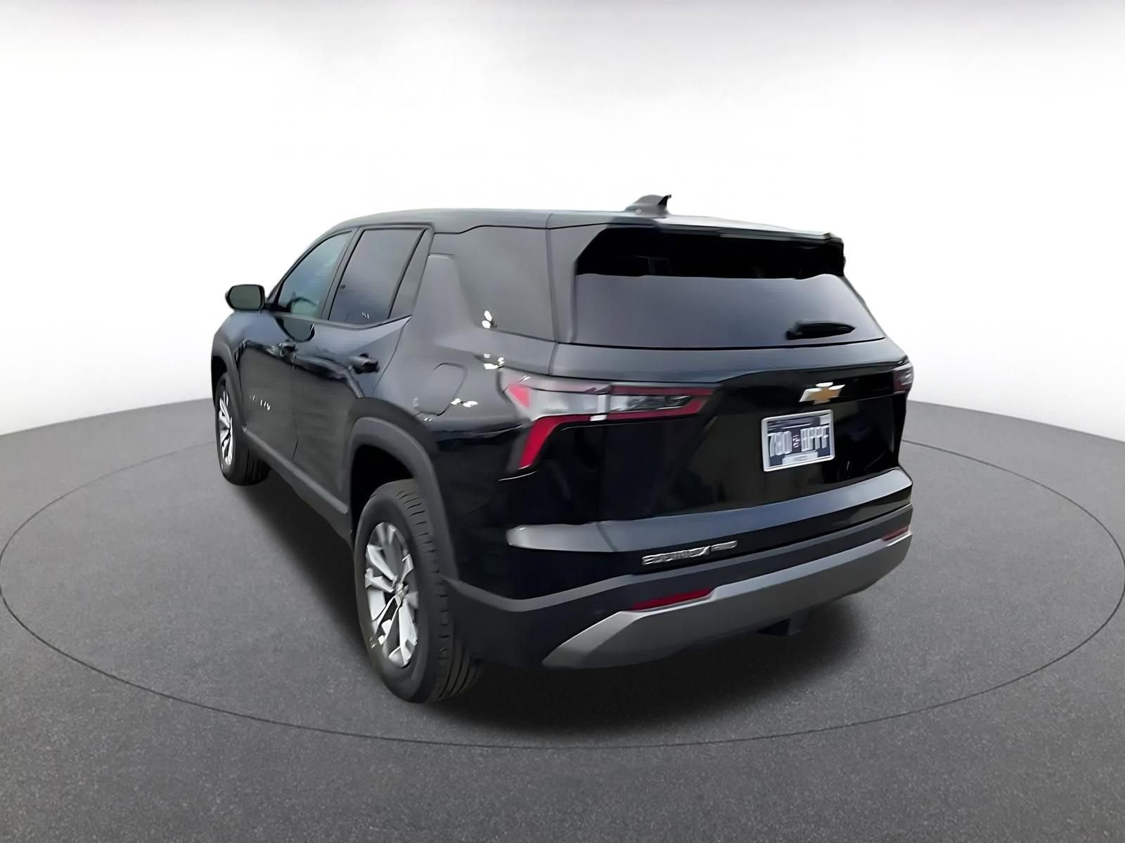 Used 2025 Chevrolet Equinox LT image 12