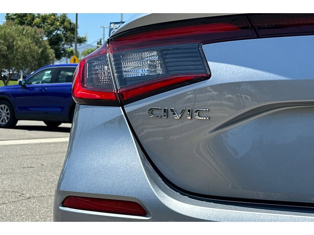 Used 2024 Honda Civic Sport image 9