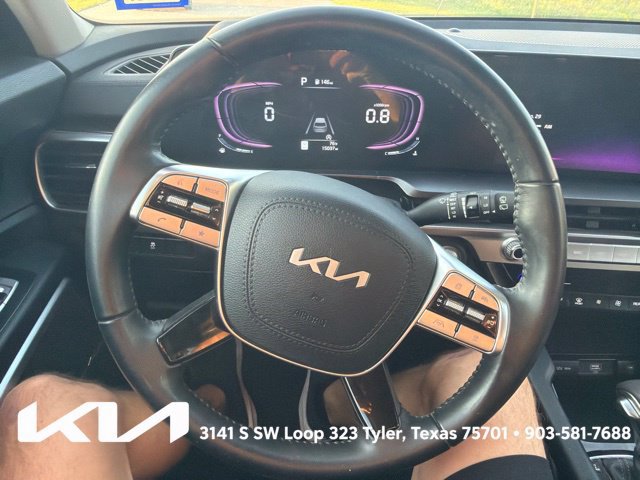 Used 2024 Kia Telluride LX FWD image 18