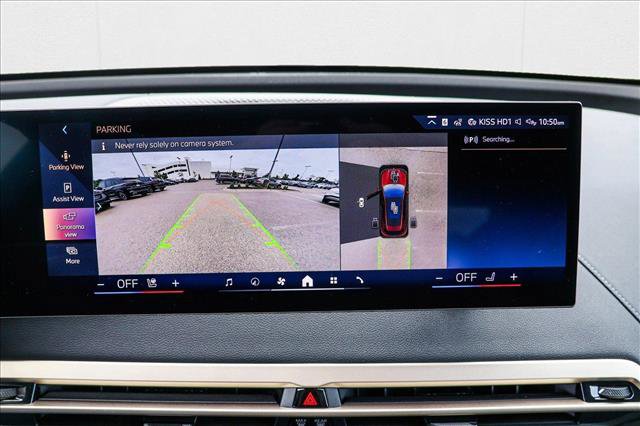 Used 2026 BMW iX xDrive45 w/ Premium Package image 17