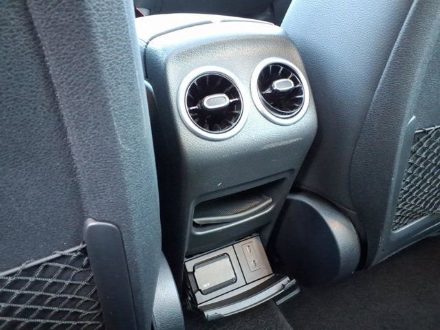 Certified 2023 Mercedes-Benz GLB 35 AMG 4MATIC image 19