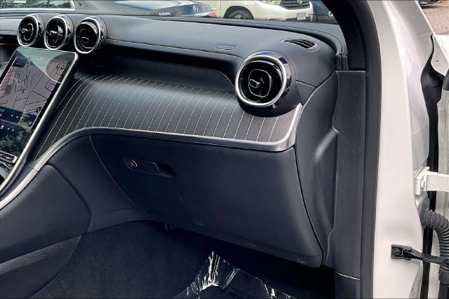 Certified 2024 Mercedes-Benz GLC 300 4MATIC w/ AMG Line image 15