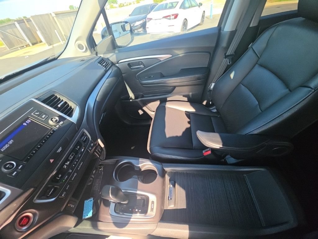 Used 2017 Honda Ridgeline RTL image 23