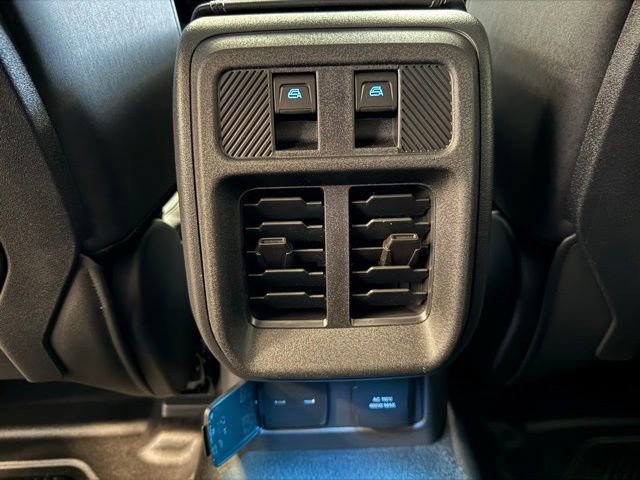 New 2026 Ford Bronco Badlands image 19