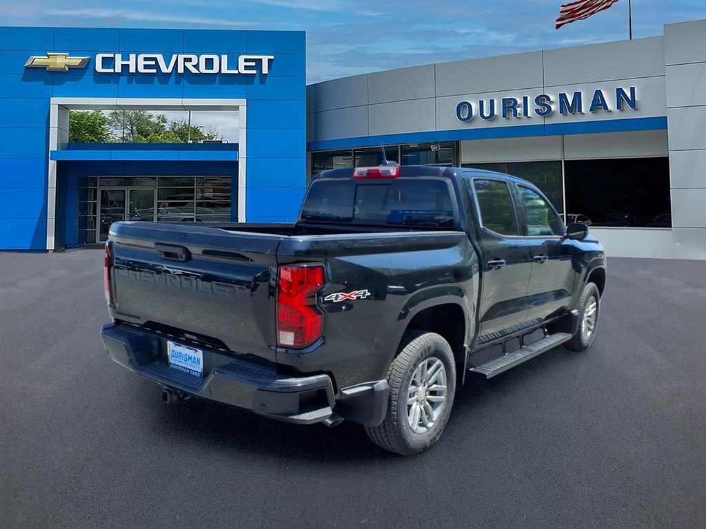 New 2026 Chevrolet Colorado LT w/ Advanced Trailering Package AWD/4WD image 3