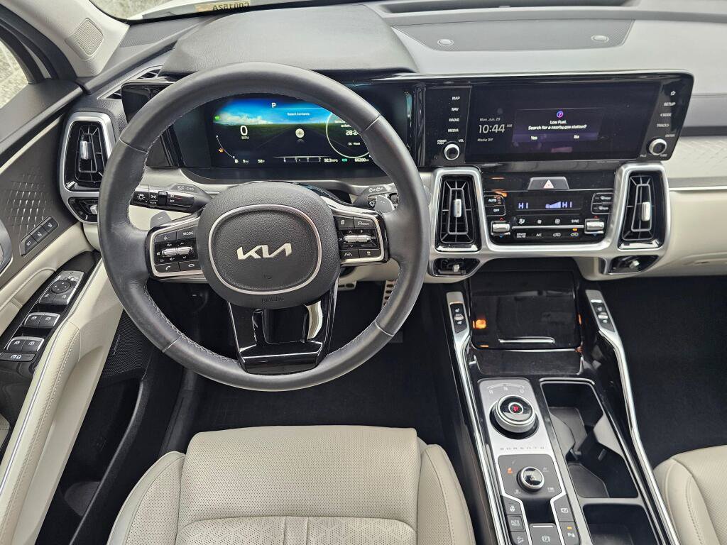 Used 2023 Kia Sorento SX Prestige AWD/4WD image 22