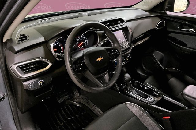 Used 2022 Chevrolet TrailBlazer LS FWD image 19