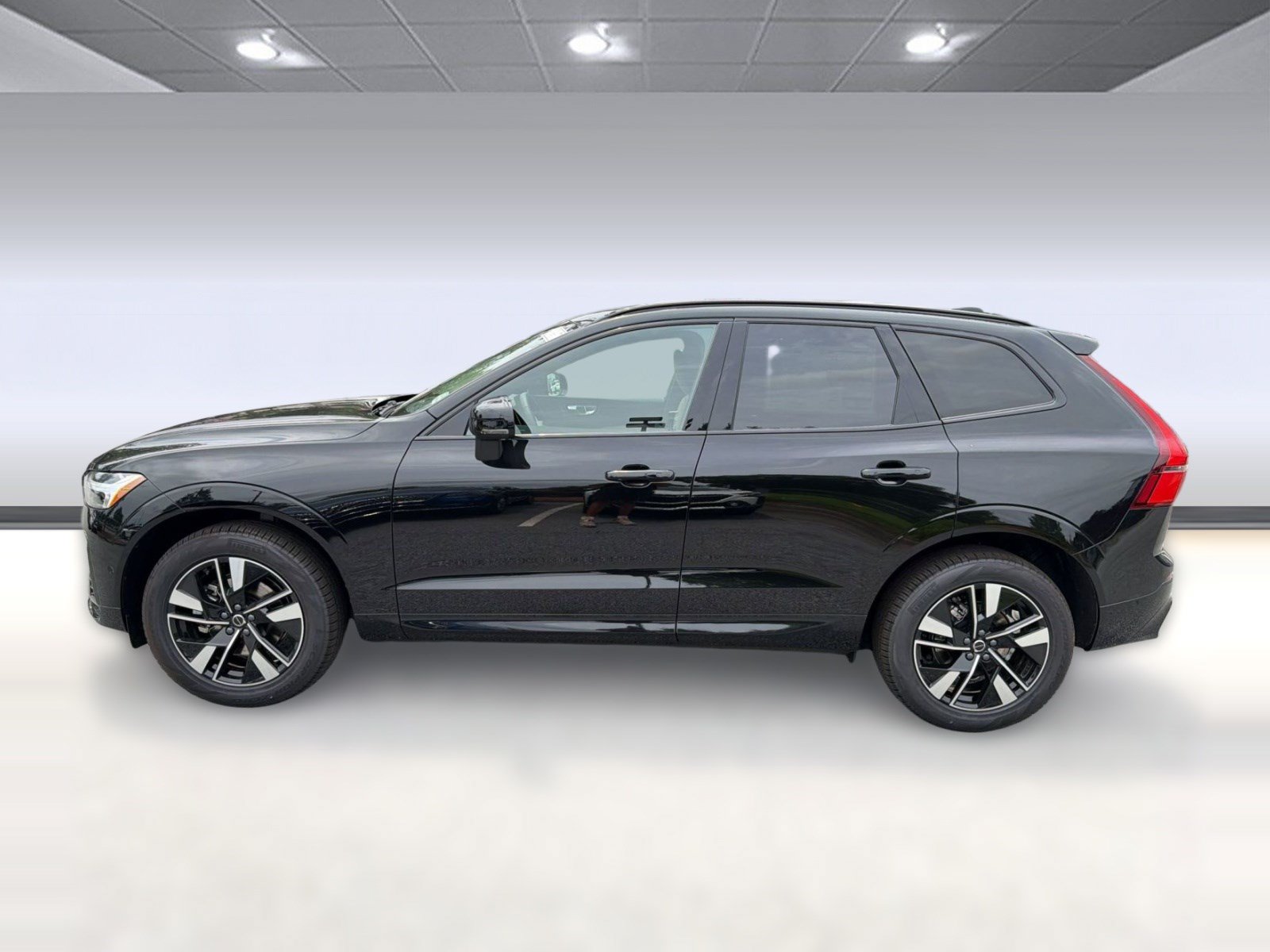 New 2026 Volvo XC60 B5 Plus w/ Protection Package AWD/4WD image 2