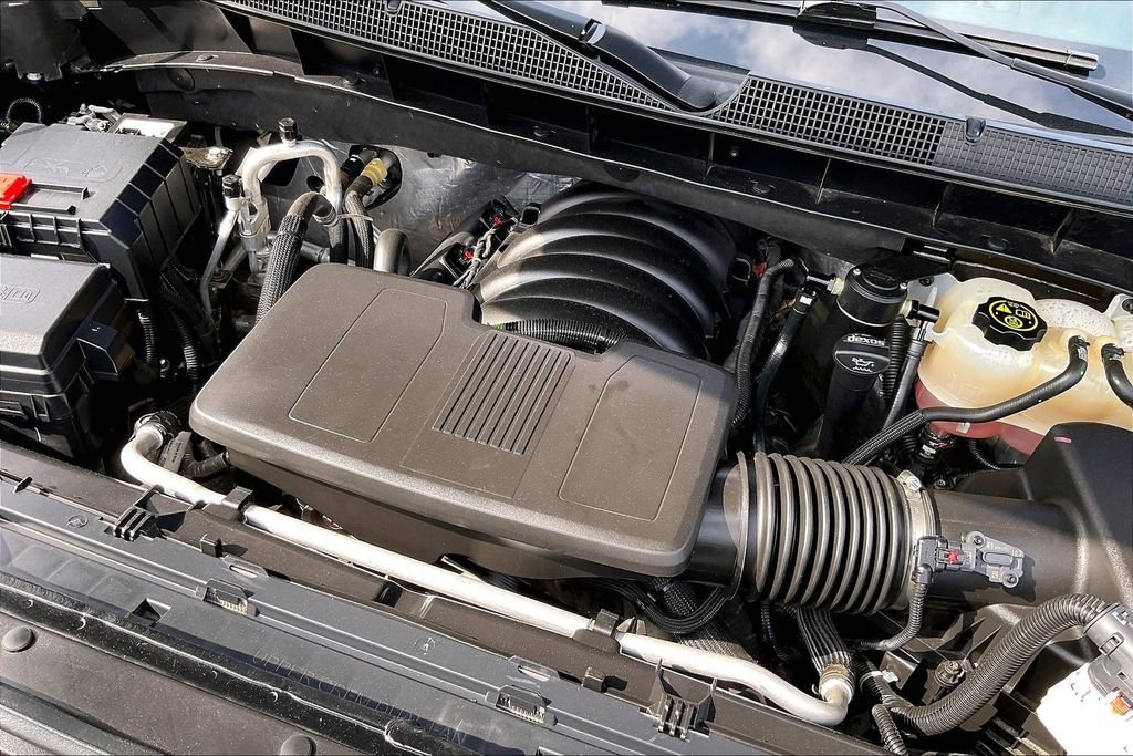 Used 2019 Chevrolet Silverado 1500 LT Trail Boss AWD/4WD image 43