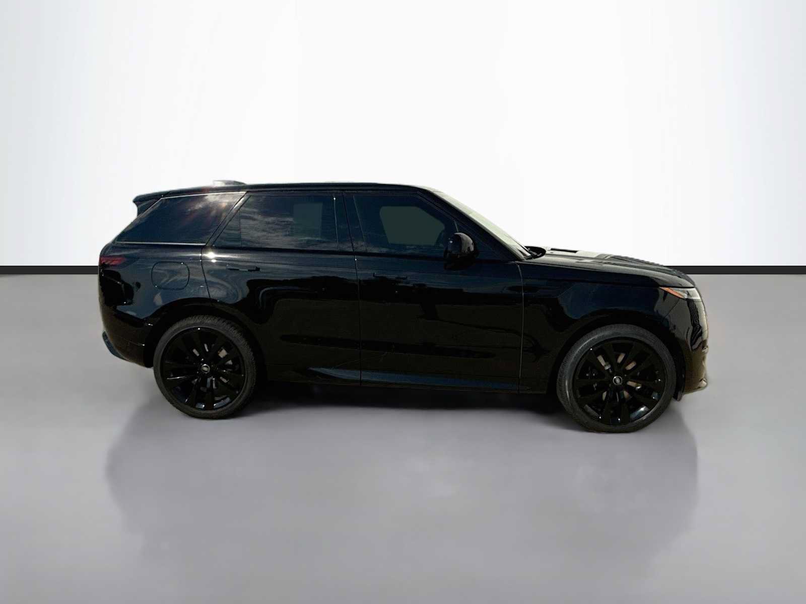 Certified 2025 Land Rover Range Rover Sport Dynamic SE AWD/4WD image 7
