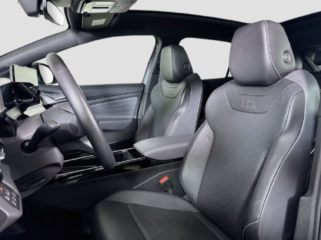 Certified 2023 Volkswagen ID.4 Pro S AWD/4WD image 24
