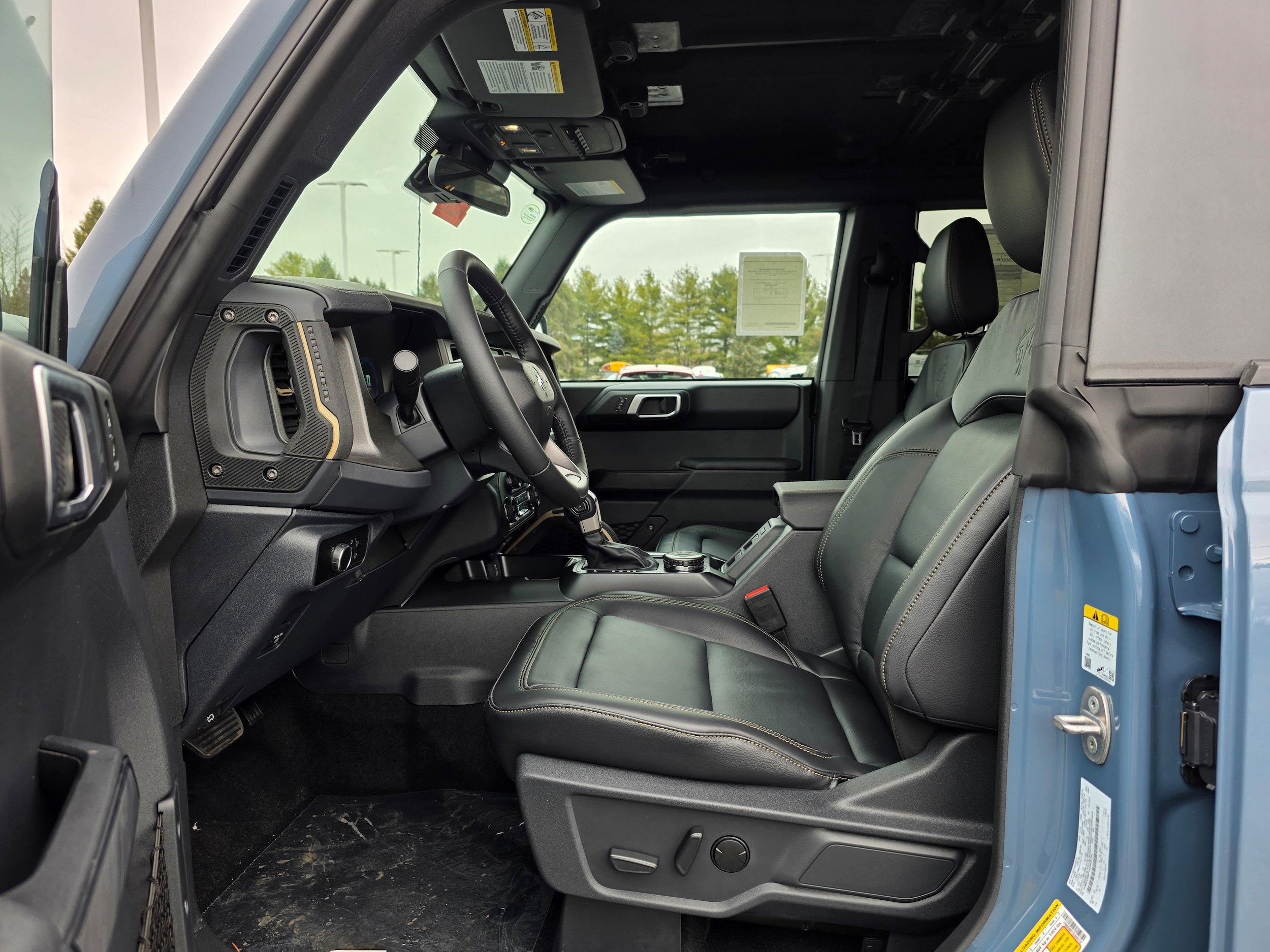 New 2025 Ford Bronco Badlands AWD/4WD image 28