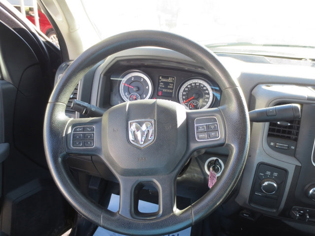 Used 2015 RAM 3500 Tradesman w/ Chrome Appearance Group image 15