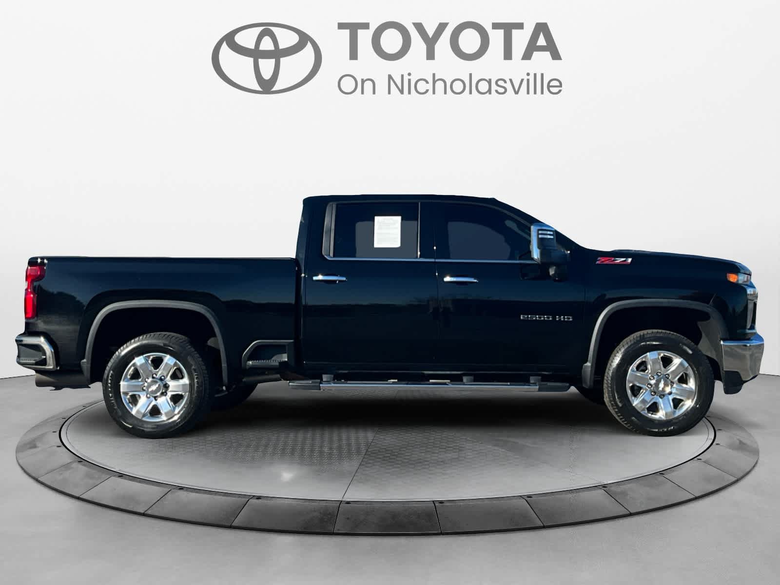 Used 2020 Chevrolet Silverado 2500 LTZ w/ LTZ Plus Package AWD/4WD image 6