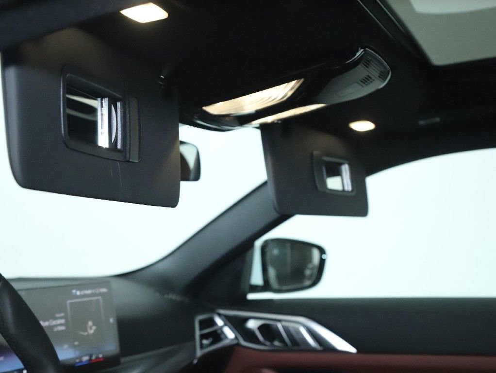 Certified 2026 BMW 430i xDrive Coupe w/ Driving Assistance Package image 19