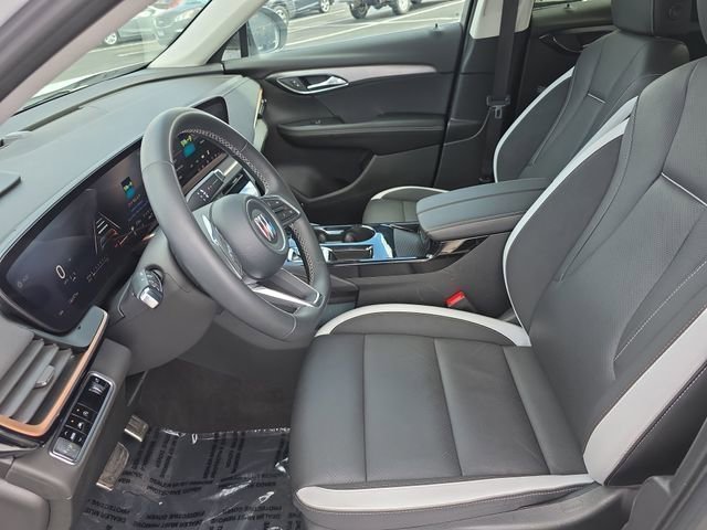 Used 2025 Buick Envision Sport Touring AWD/4WD image 21