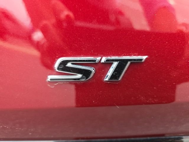 Used 2025 Buick Encore GX Sport Touring w/ Comfort Package image 11