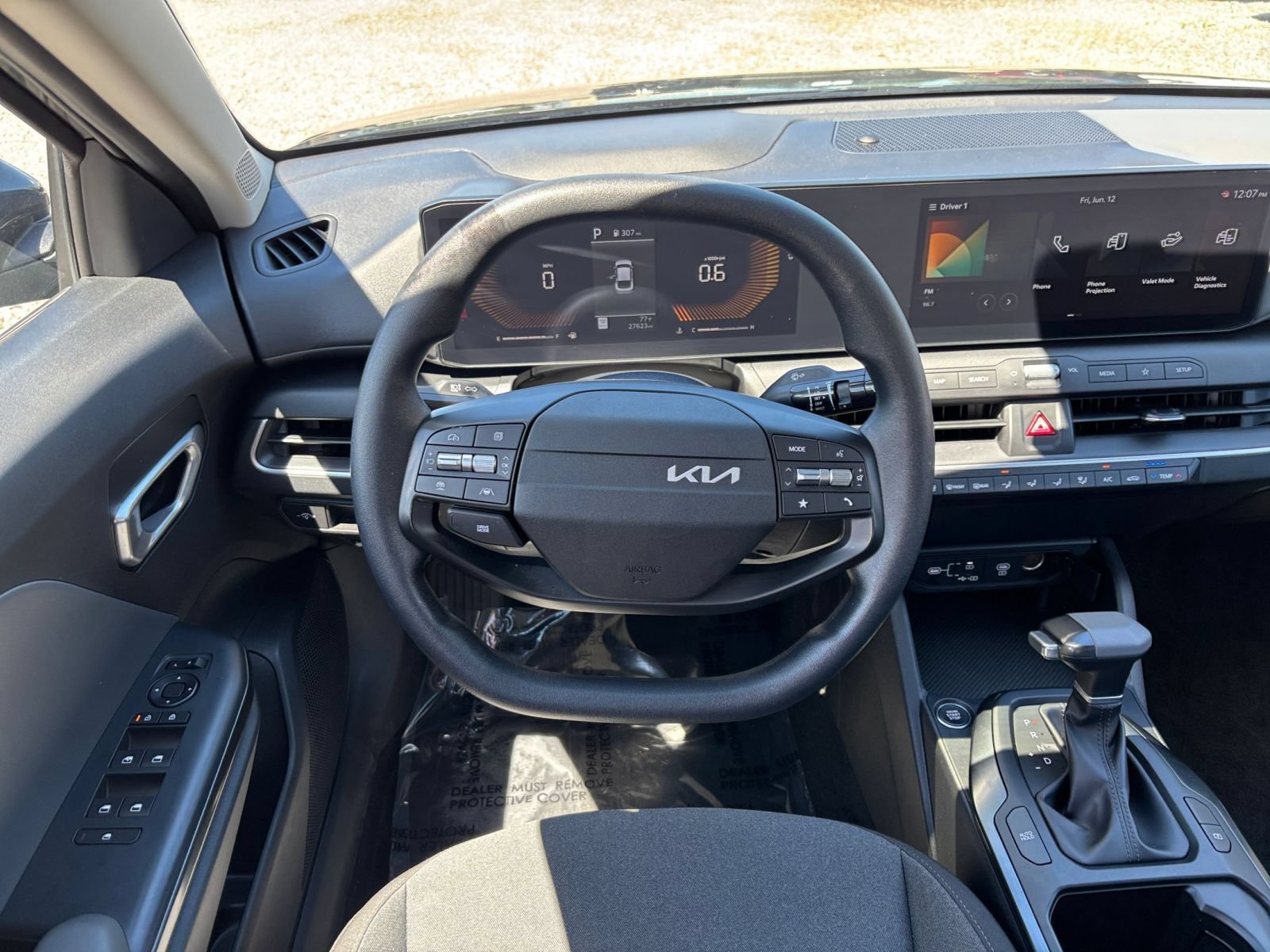 Used 2025 Kia K4 FWD image 34