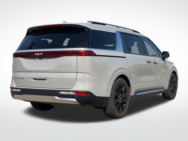 Used 2022 Kia Carnival SX FWD image 4