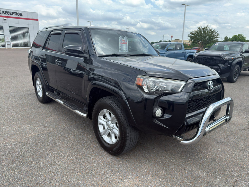 Used 2016 Toyota 4Runner SR5 AWD/4WD image 6