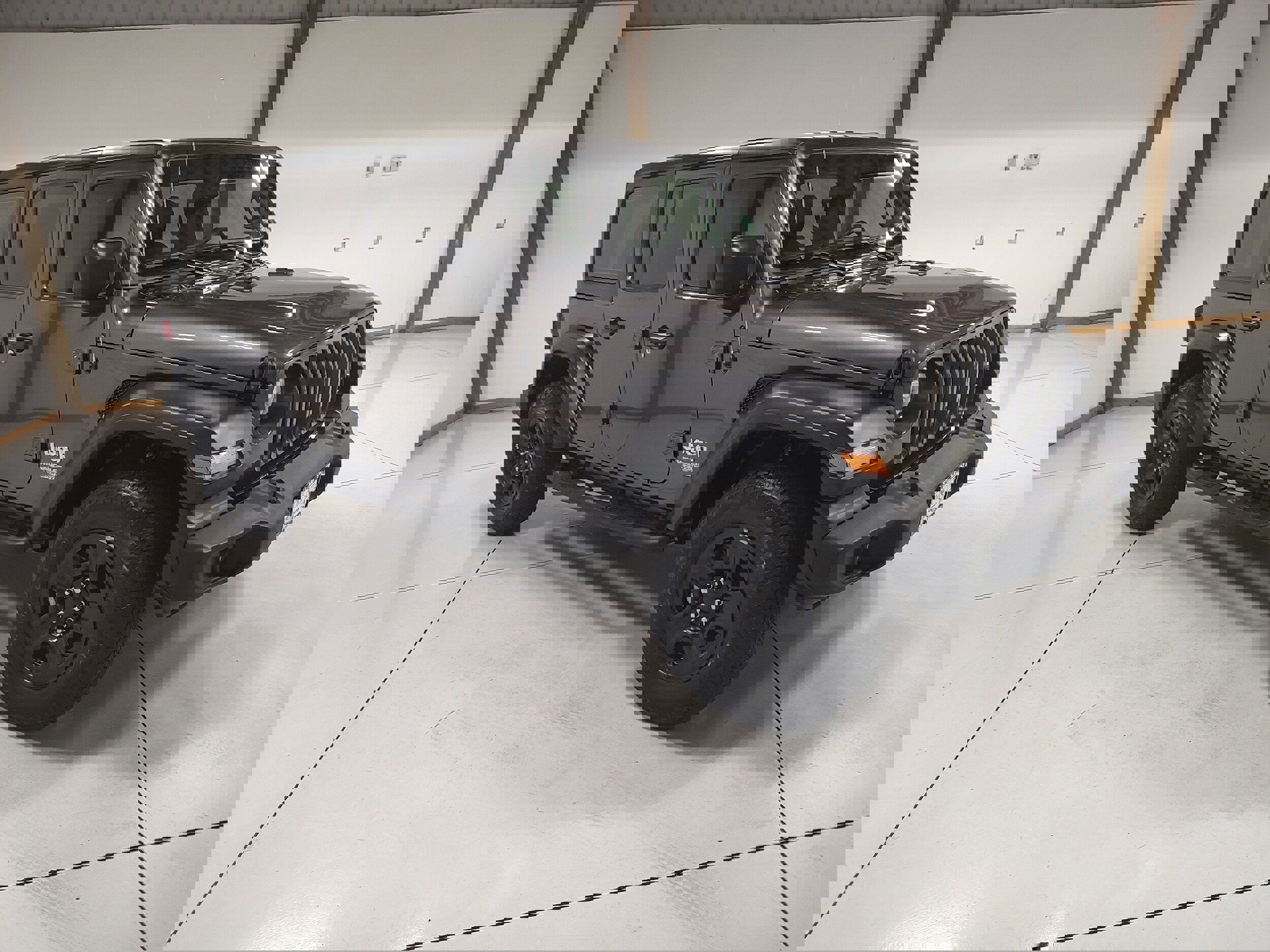 Used 2020 Jeep Wrangler Unlimited Sport image 2