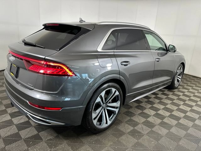Used 2019 Audi Q8 Prestige image 3
