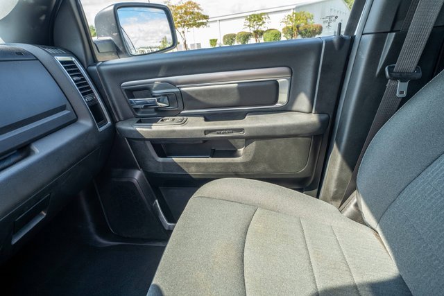 Used 2022 RAM 1500 Classic Warlock w/ Electronics Group image 10