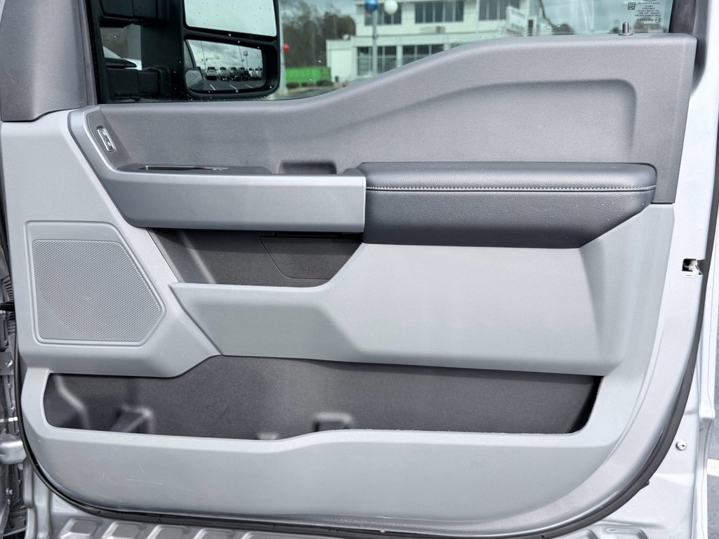 Used 2024 Ford F250 XL w/ STX Appearance Package image 30